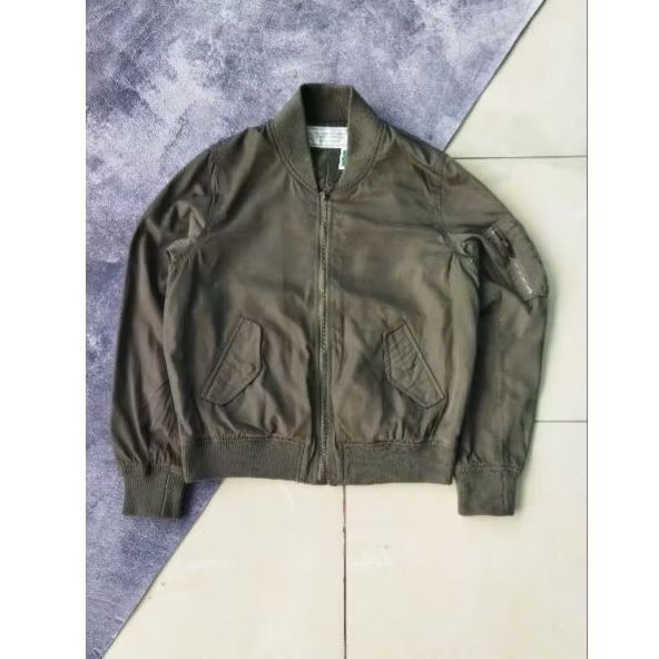 bomber jacket / bomber second