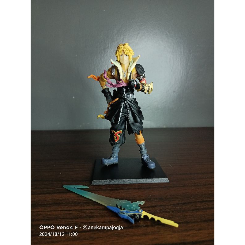 action figure final fantasy Dissidia