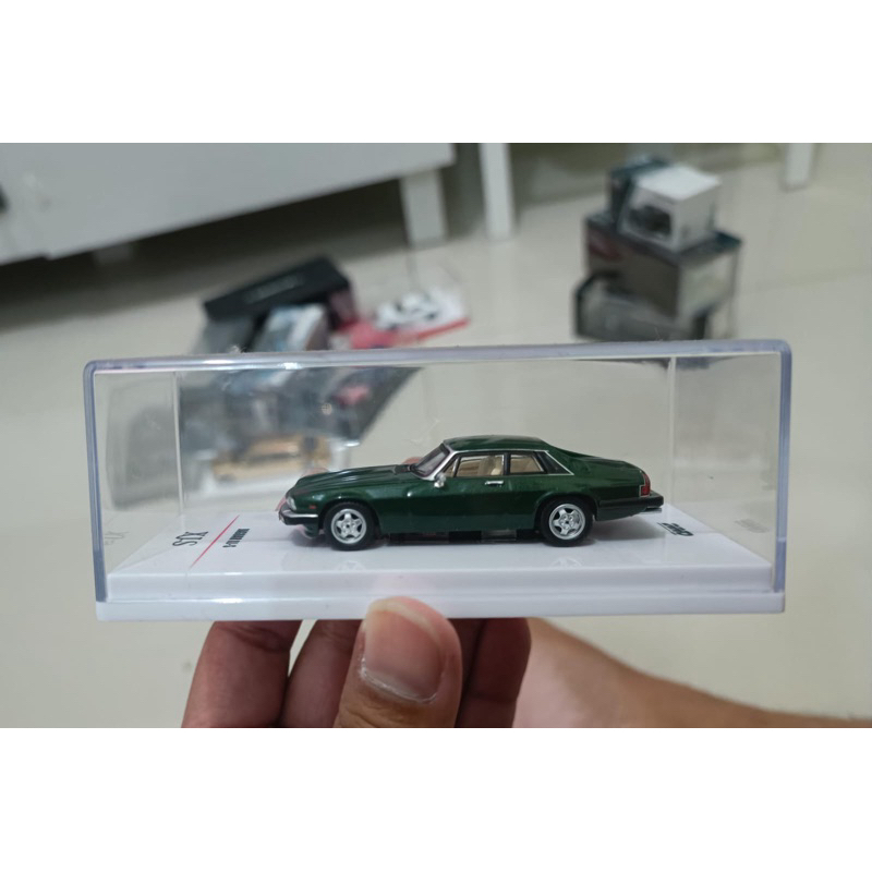 Inno64 Models Jaguar XJ-S Green 1:64 _Brand New without Outer Box_