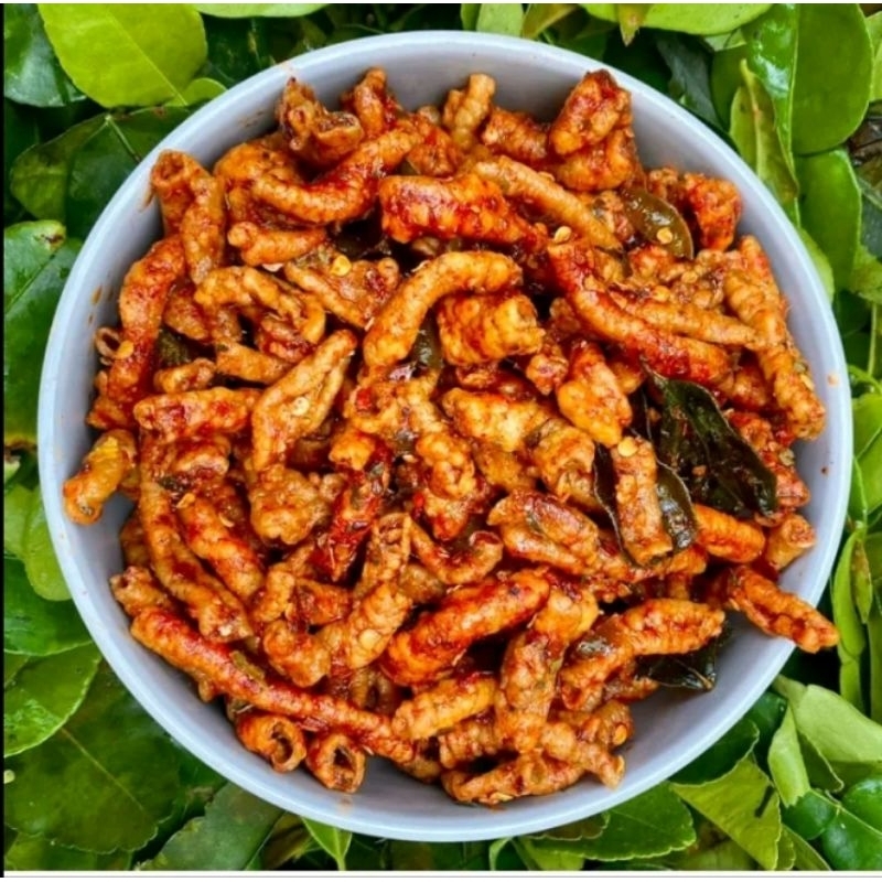 

kripik usus pedas daun jeruk