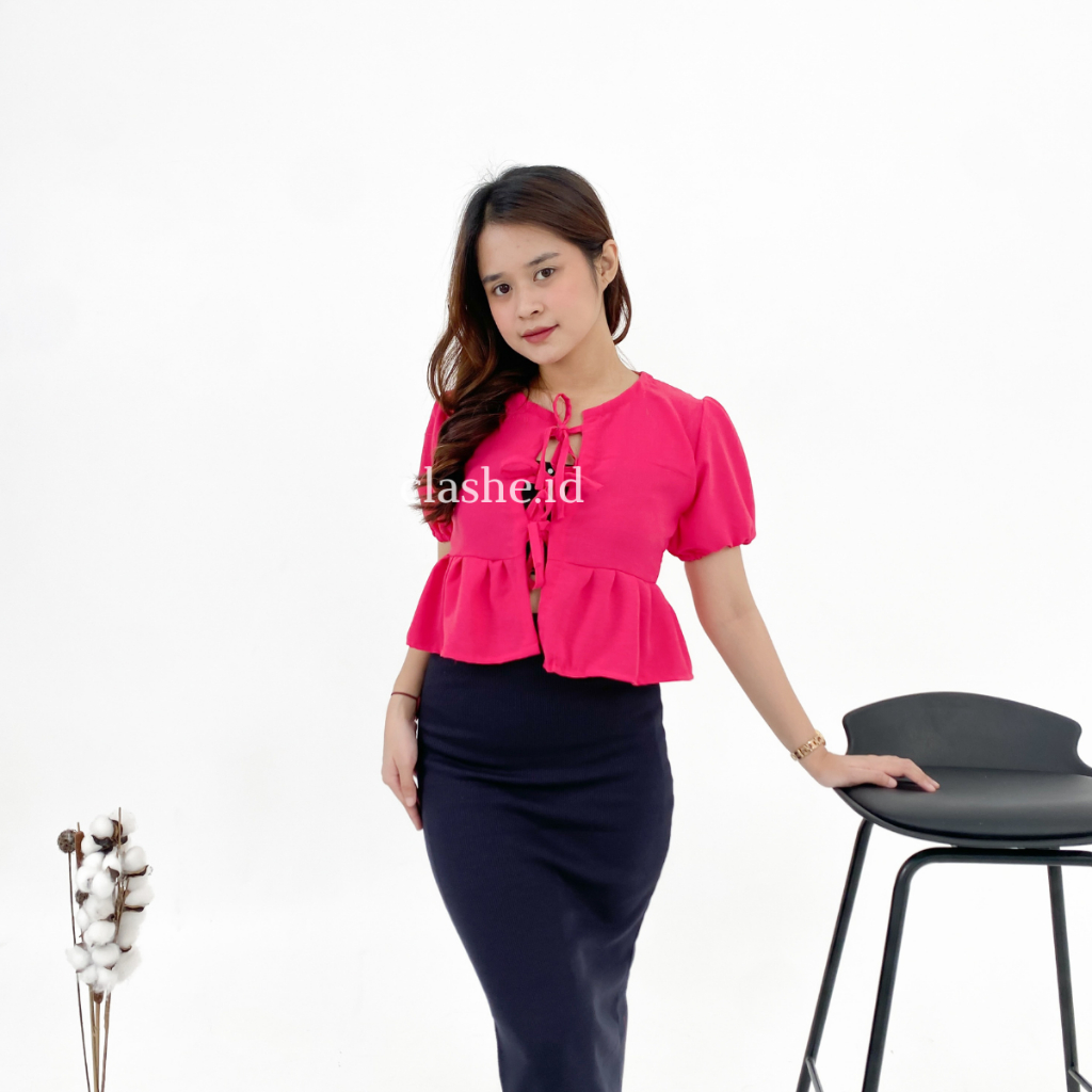 Sheryla Coquette Top Airflow - Cute & Stylish OOTD by Clashe