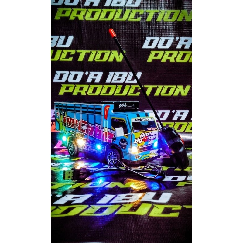 promo voucher diskon hot terbesar terbatas miniatur truk oleng full fariasi lampu LED dan terpal min