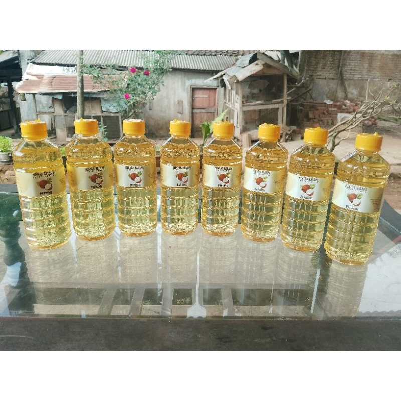 

minyak kelapa ( coconut oil )