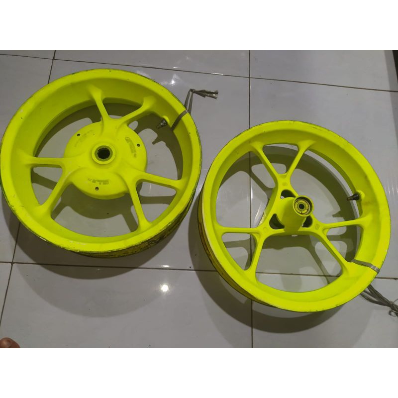 velg depan belakang Yamaha aerox 155 original