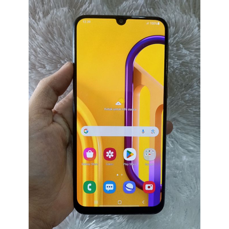 JUAL HP SECOND SAMSUNG M30S RAM 4/64 ONLY