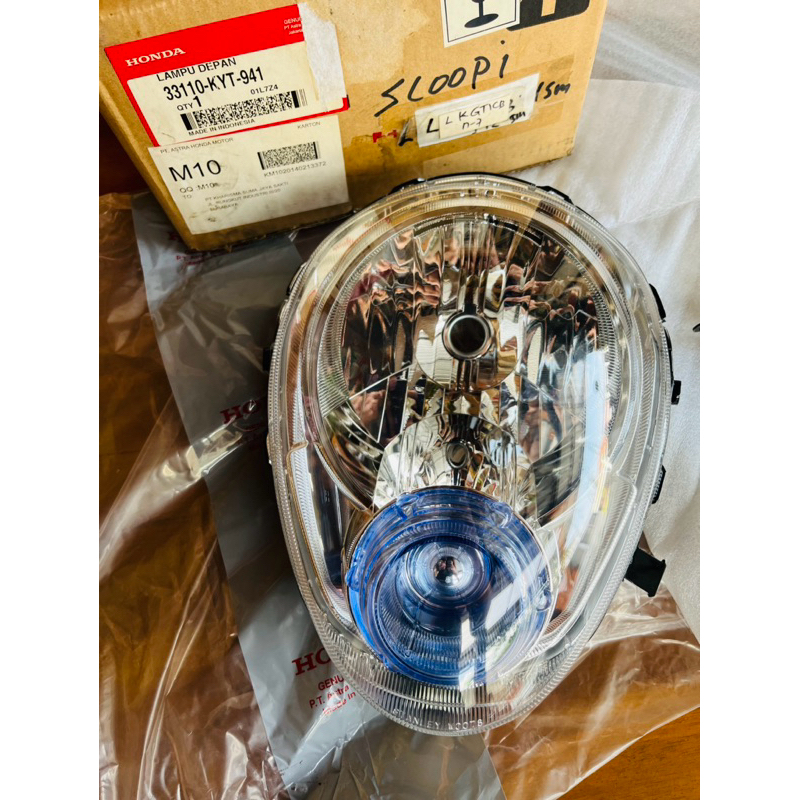 33110-KYT-941 LAMPU DEPAN SCOOPY KARBU ORIGINAL AHM HEADLAMP REFLEKTOR DEPAN HONDA SCOOPY KARBU ORI 