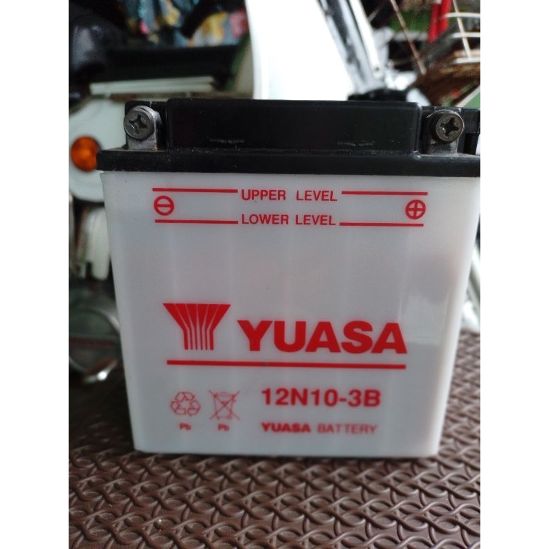 Aki Motor Yuasa 12N10 3B / 12 volt