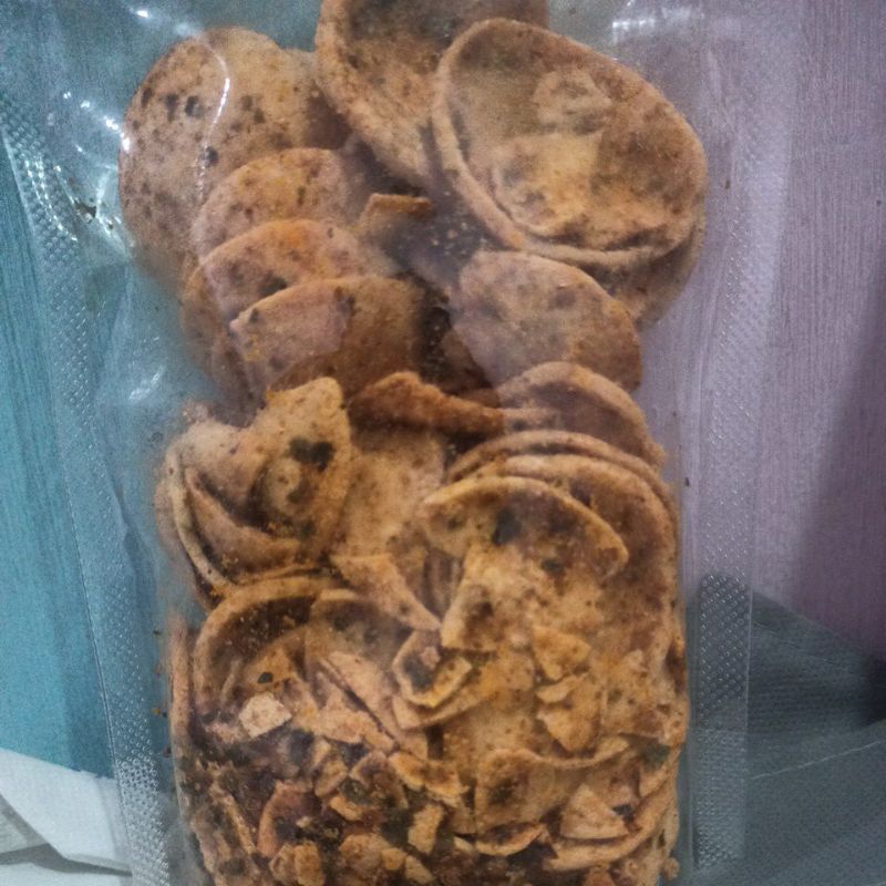 

Basreng pedas daun jeruk