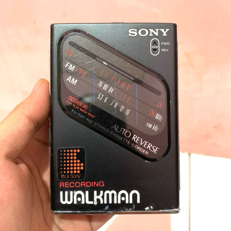 Sony Walkman TV/FM/AM Stereo Cassette-Corder WM-F203 (Portable Cassette Player / Walkman)