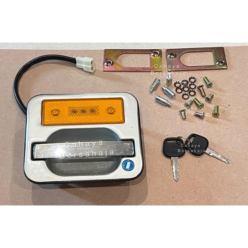Handle Bagasi Bus Kotak Dengan Lampu Kuning Cargolock Bus Lampu Kotak Handle Elf Bagasi Kotak