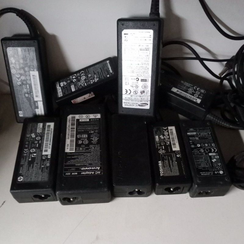 Adaptor 14 V 15V 18V 19V 20V- Adaptor Laptop dll