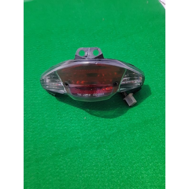 lampu belakang stop lamp suzuki spin 125 original