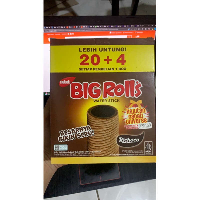 

NABATI BIG ROLLS 1 BOX ISI 20+4 pcs