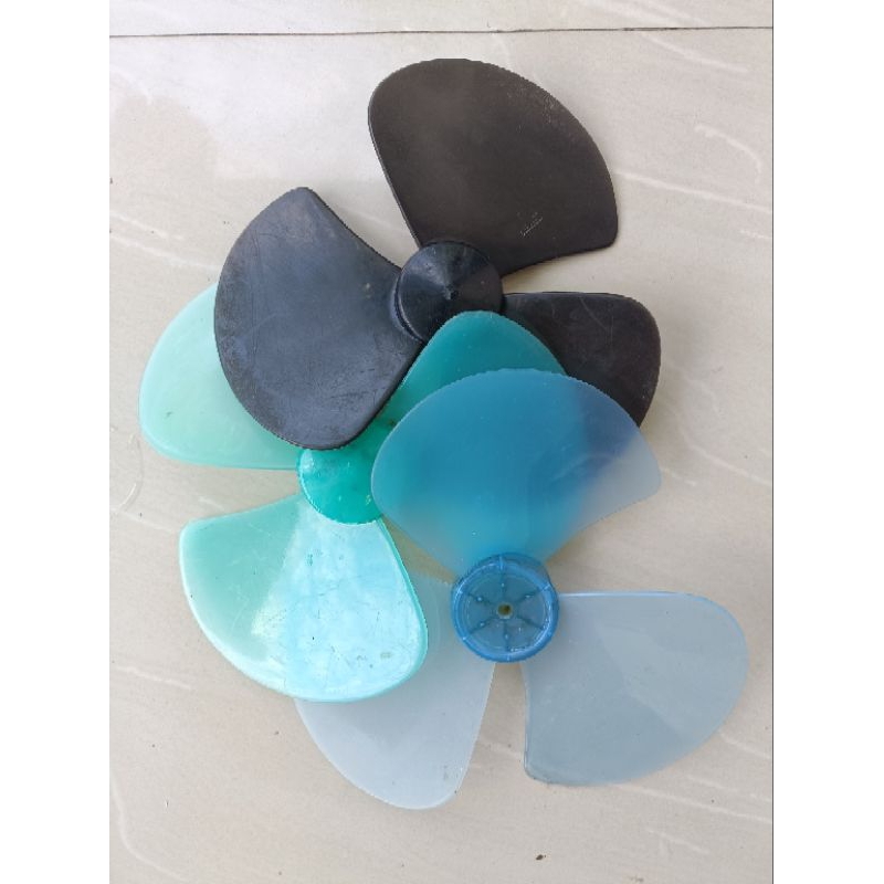 baling baling kipas angin cosmos 9inch