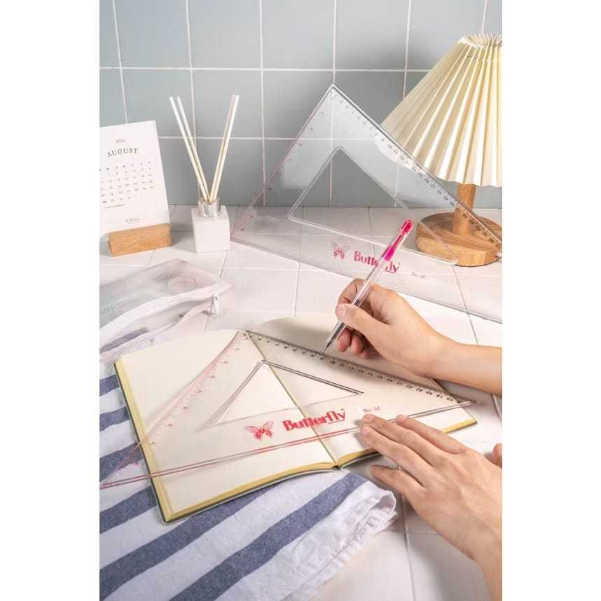 

Penggaris Butterfly 8 Segitiga