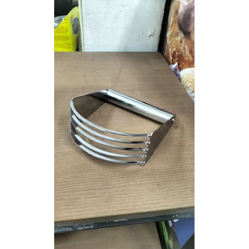 

Pastry Blender l Alat pengaduk Adonan Kue