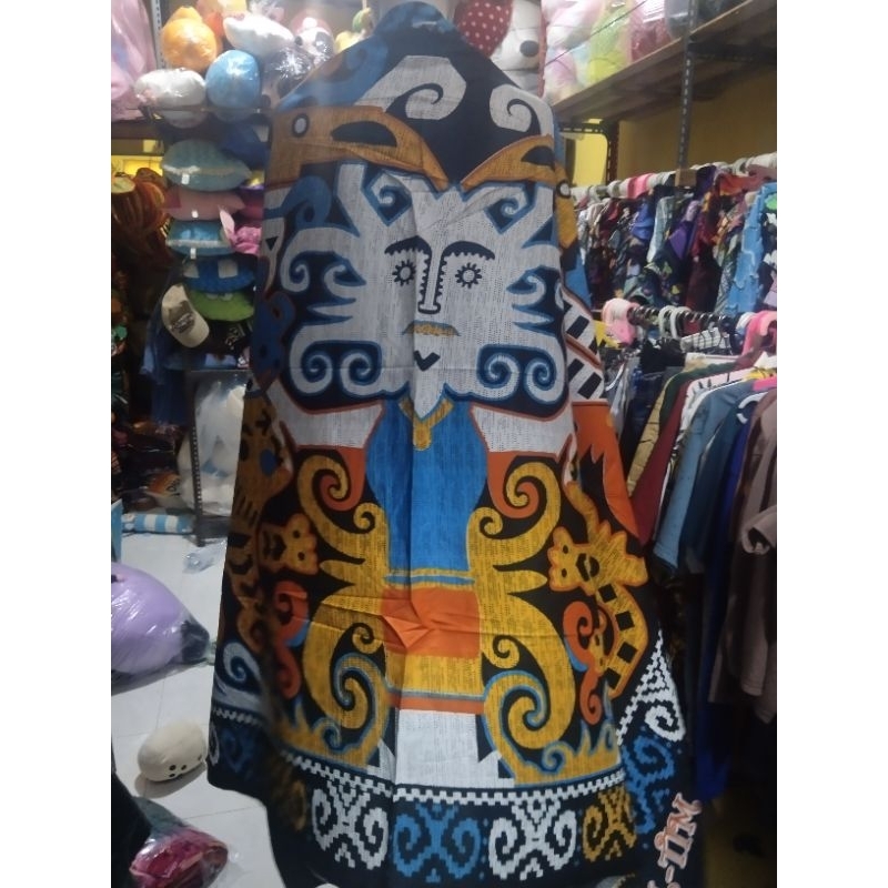 Sarung bali / kain pantai motif  kaltim macan hitam