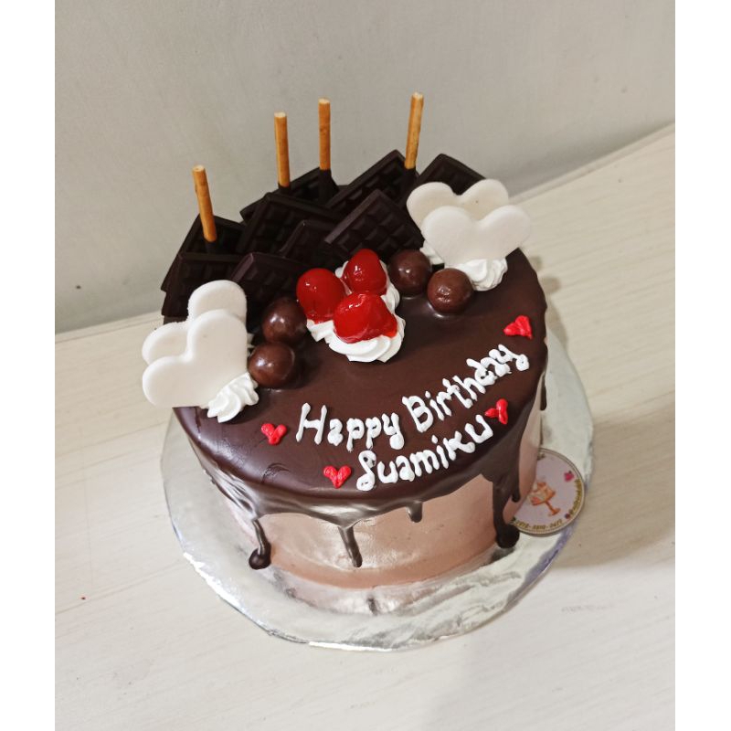 kue ulang tahun / kue tart / custom cake