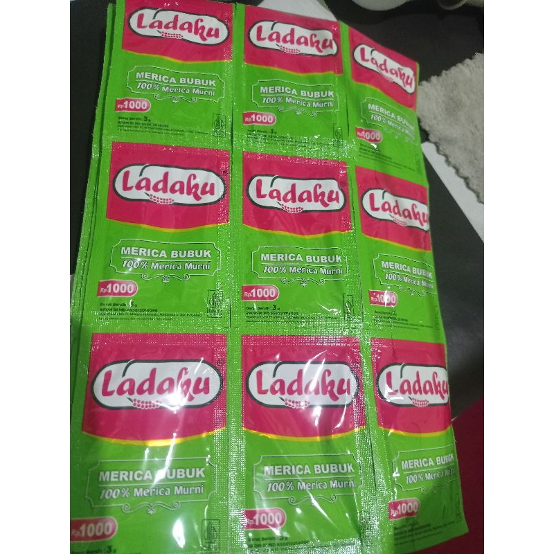 

✨ Mamaya ✨ Ladaku merica bubuk 1 renceng 12sachet 3g