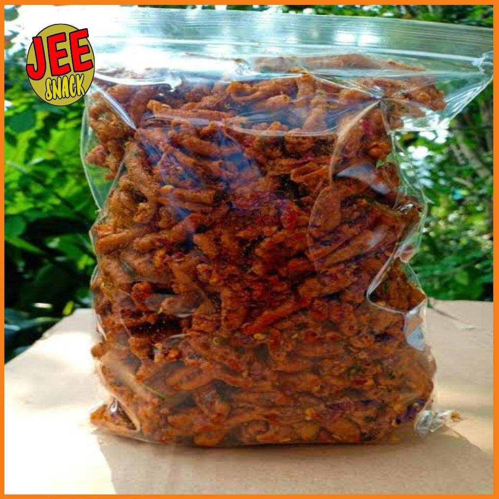 

Usus Crispy Pedas daun Jeruk 1 kg / Keripik usus pedas daun jeruk 1 kg