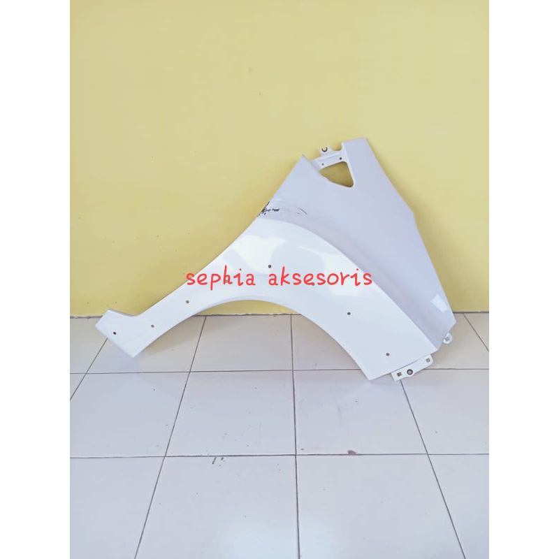 FENDER DEPAN KANAN XPANDER CROSS