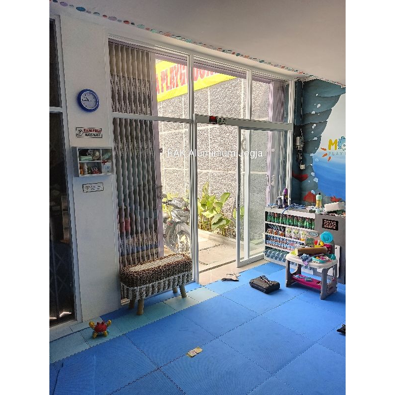 Partisi Aluminium Kaca Dan Pintu Sliding