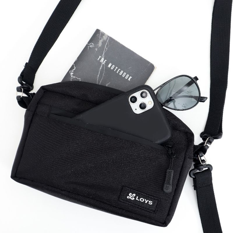 TAS SELEMPANG WATERPROOF ANTI BARA API DAN ANTI AIR