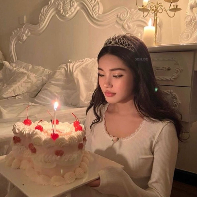 VIVIAN TIARA - Mahkota Tiara aesthetic