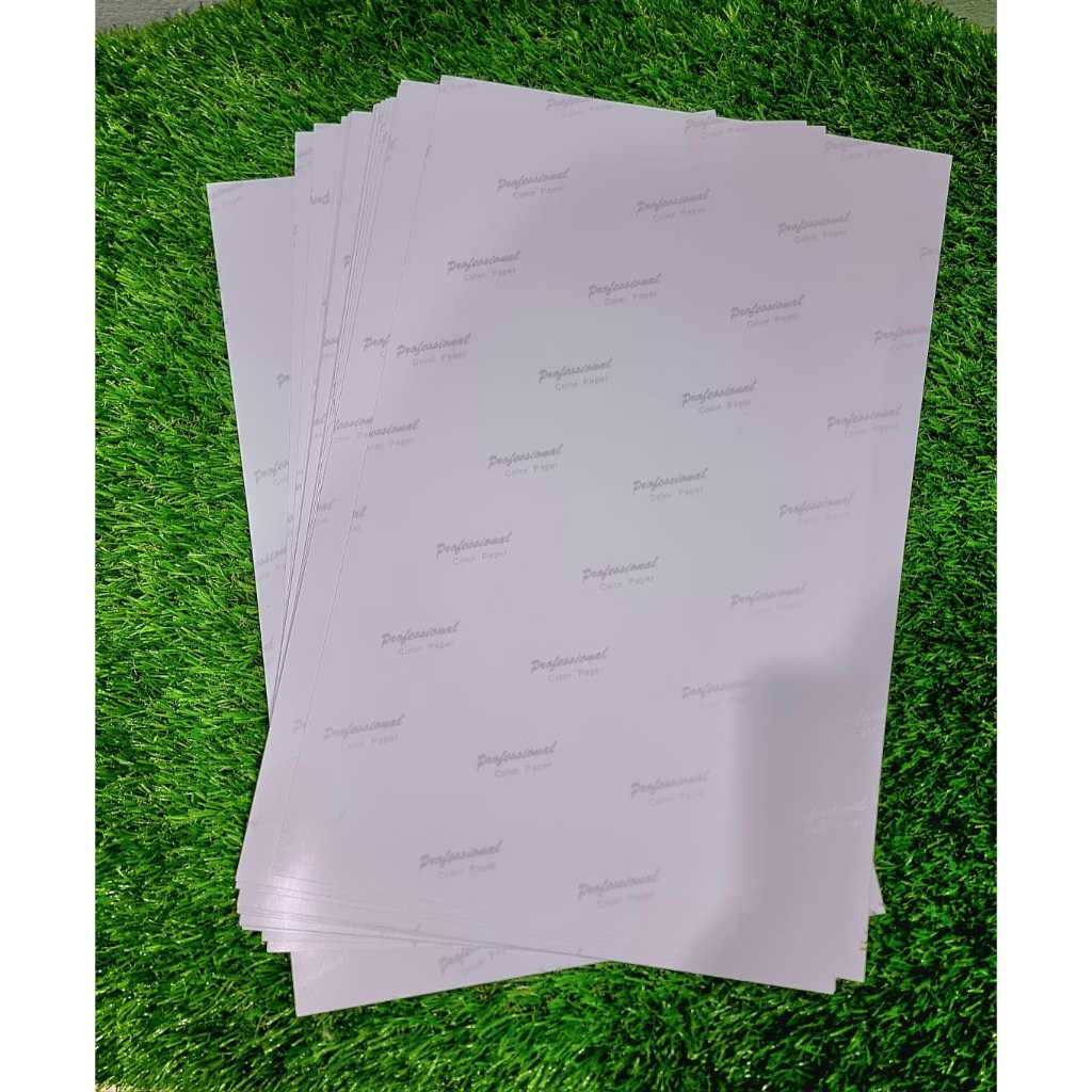 

KERTAS FOTO DOFF Silky F4 Professional Photo Paper Silky F4 250gRC Silky Profesional Kertas Doff Folio