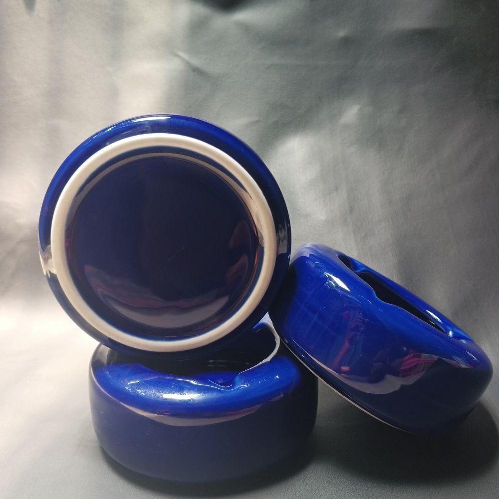 Asbak Rokok Biru Bahan Keramik Tebal
