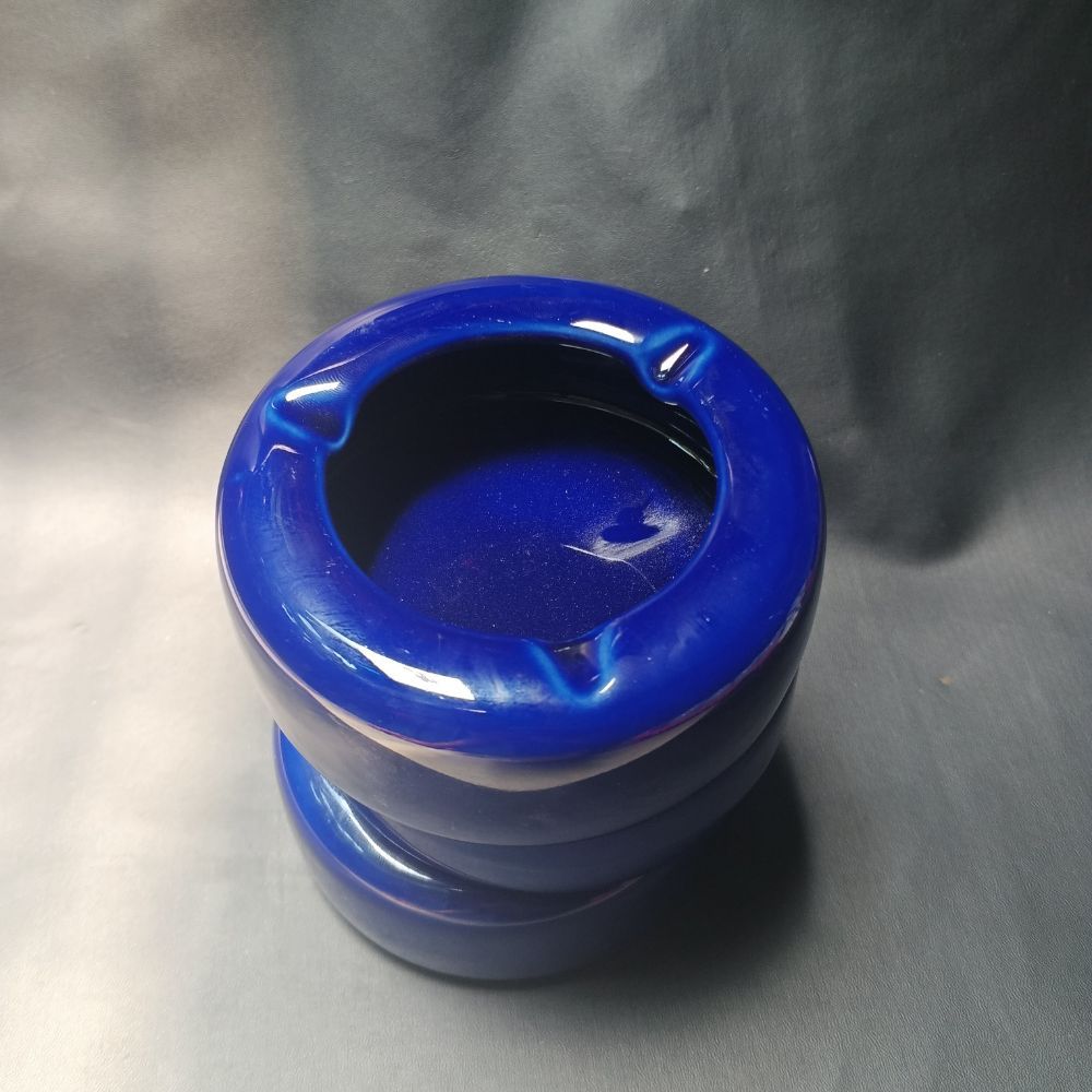 Asbak Rokok Biru Bahan Keramik Tebal