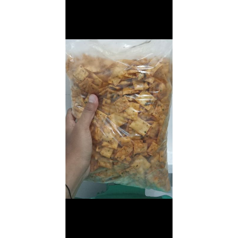 

kripikpangsit. pedas daun jeruk 500gr
