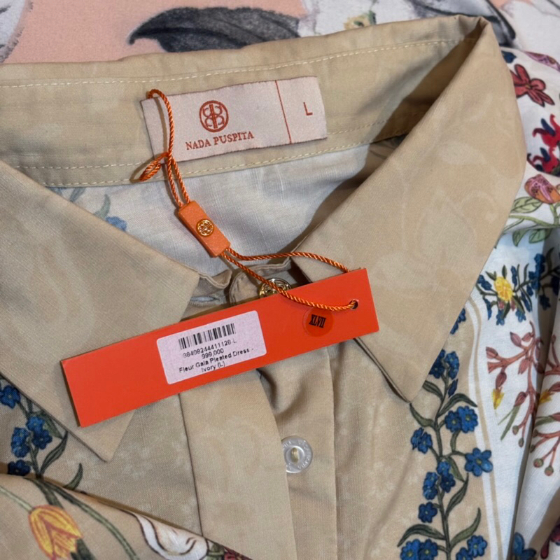 Nada Puspita- Fleur Gala Pleated Dress NEW