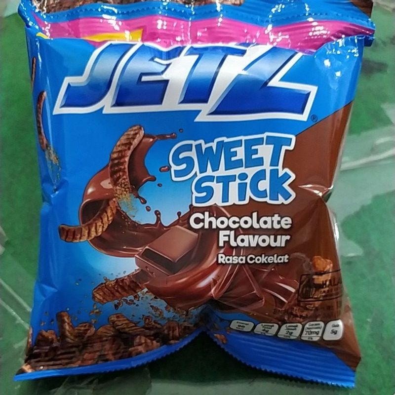 

Snack JetZ sweet stick rasa cokelat 18gr