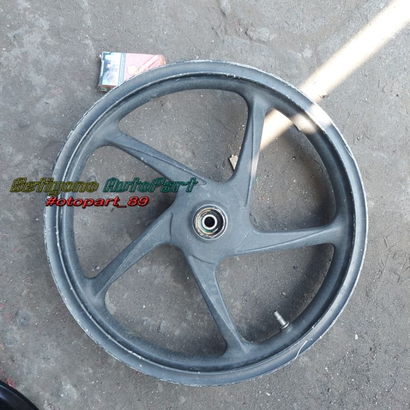 Velg Pelek Depan Beat Vario Scoopy Lama Vario 125cc Lama Ori