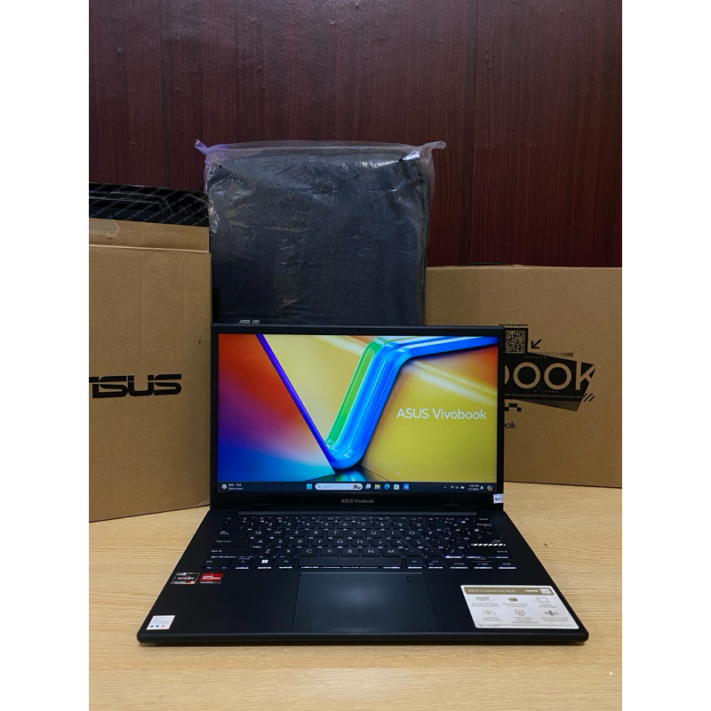 laptop asus vivobook E1404FA