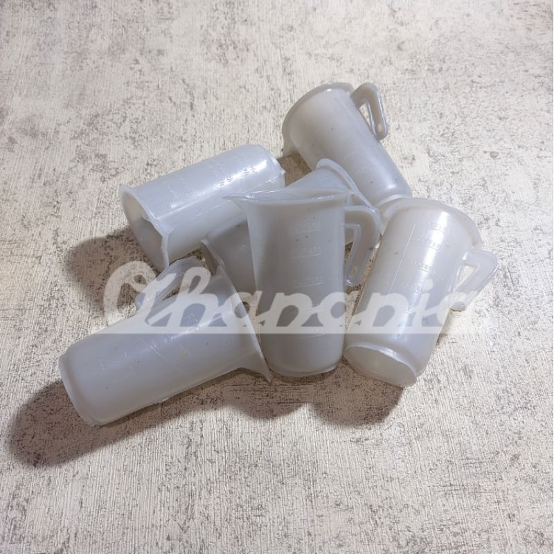 GELAS TAKARAN OLI SAMPING VESPA