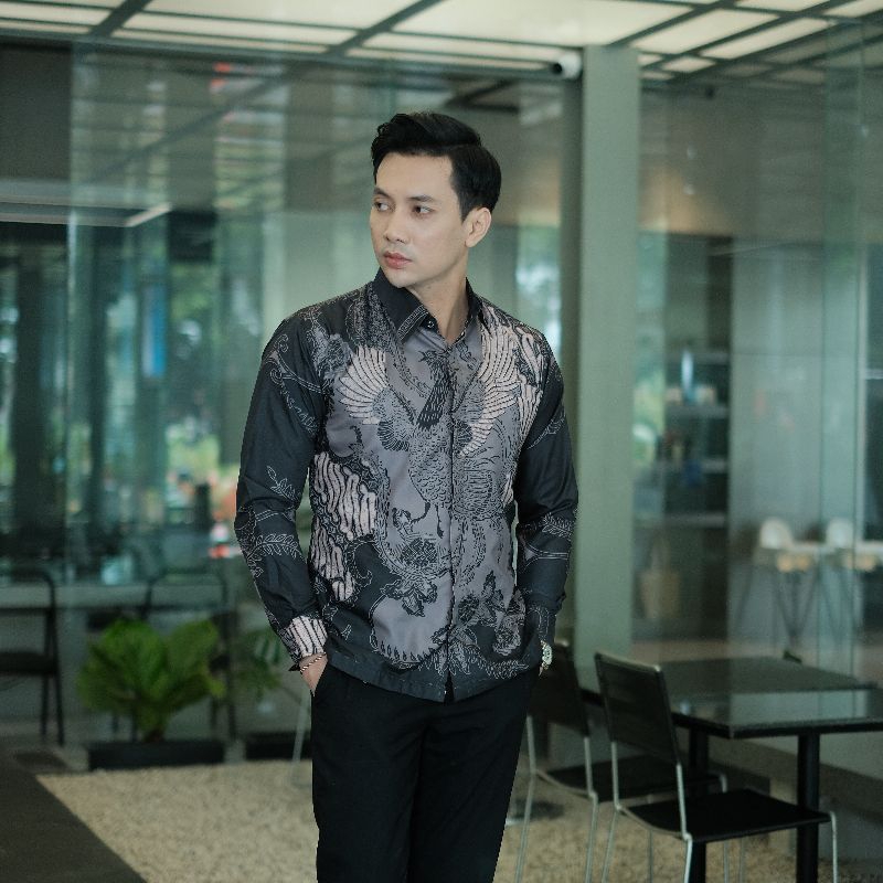 batik metamorvosa - Kemeja Batik Pria Slimfit Furing ERRO Lengan Panjang Katun Halus Adem