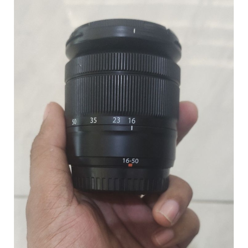 Lensa Fujinon XC 16-50mm OIS II Body Mulus Hasil Tajam