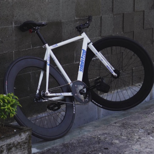 REBC - Livery Nina For Fixie Soloist 02