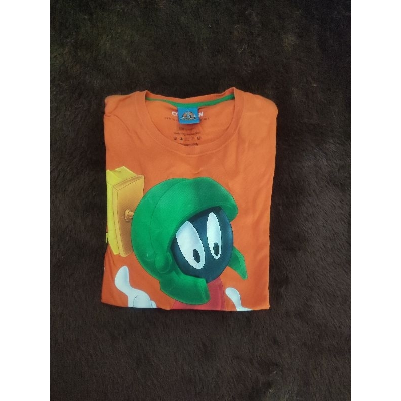 kaos looney tunes