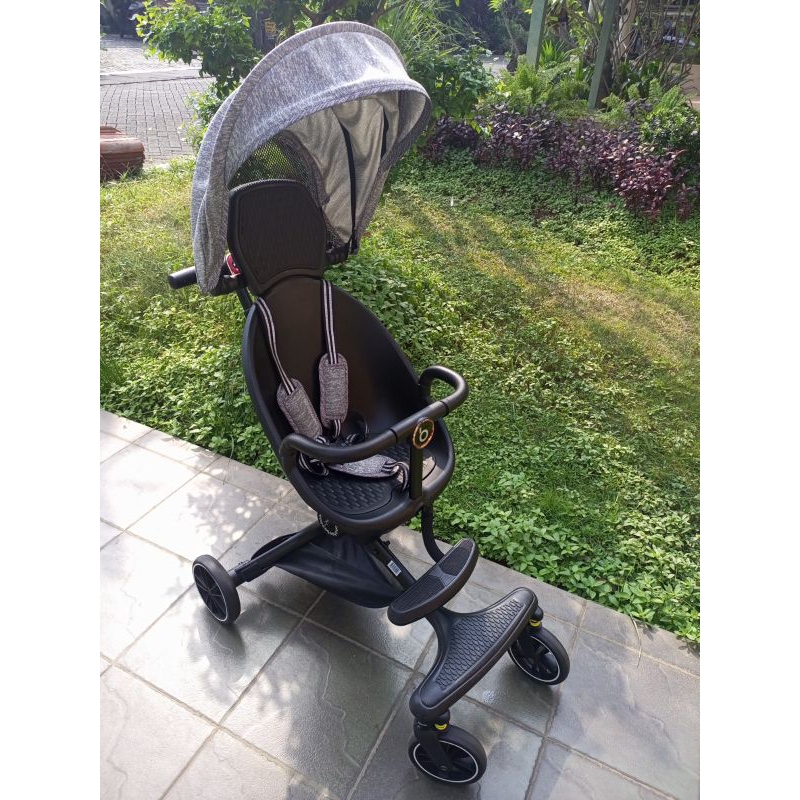 Sewa Stroller Baobaohao V8 light