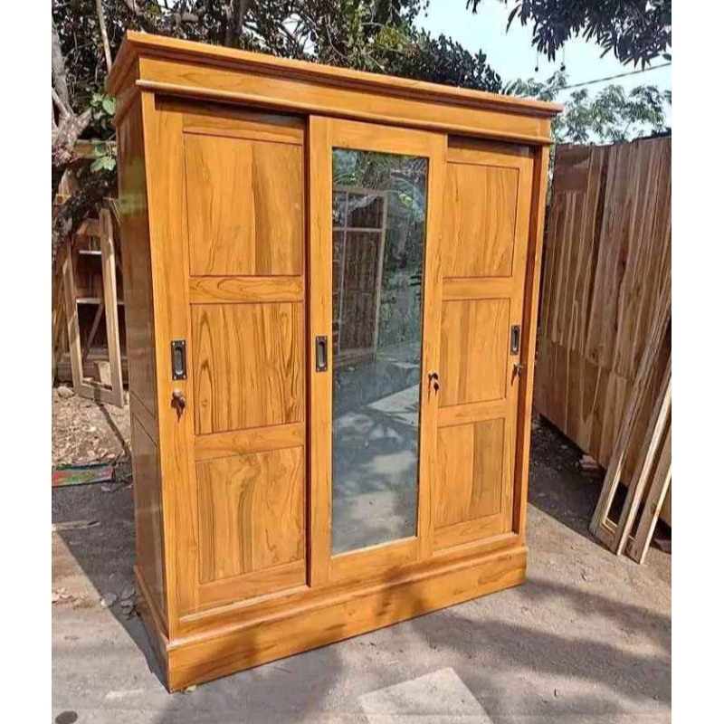 lemari pakaian minimalis jati lemari baju minimalis pintu tiga lemari pakaian minimalis sleading