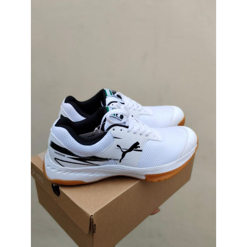 sepatu  puma varion white black mans badminton bulutangkis