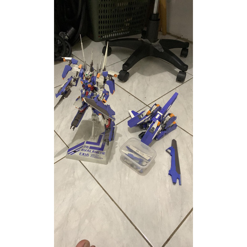 MG Avalanche Exia hobby star