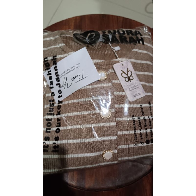 KHALISA One Set Rok dan Tunik Yoora Sarah (Jual karna kekecilan)