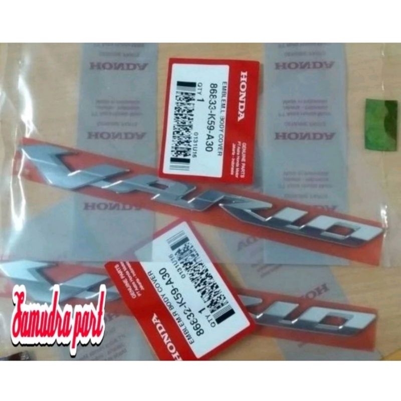 Emblem logo Vario 150 timbul original Satu set kanan kiri