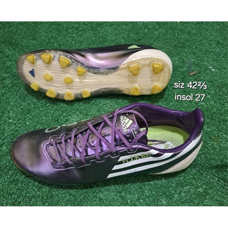 sepatu bola adidas f30 unggu