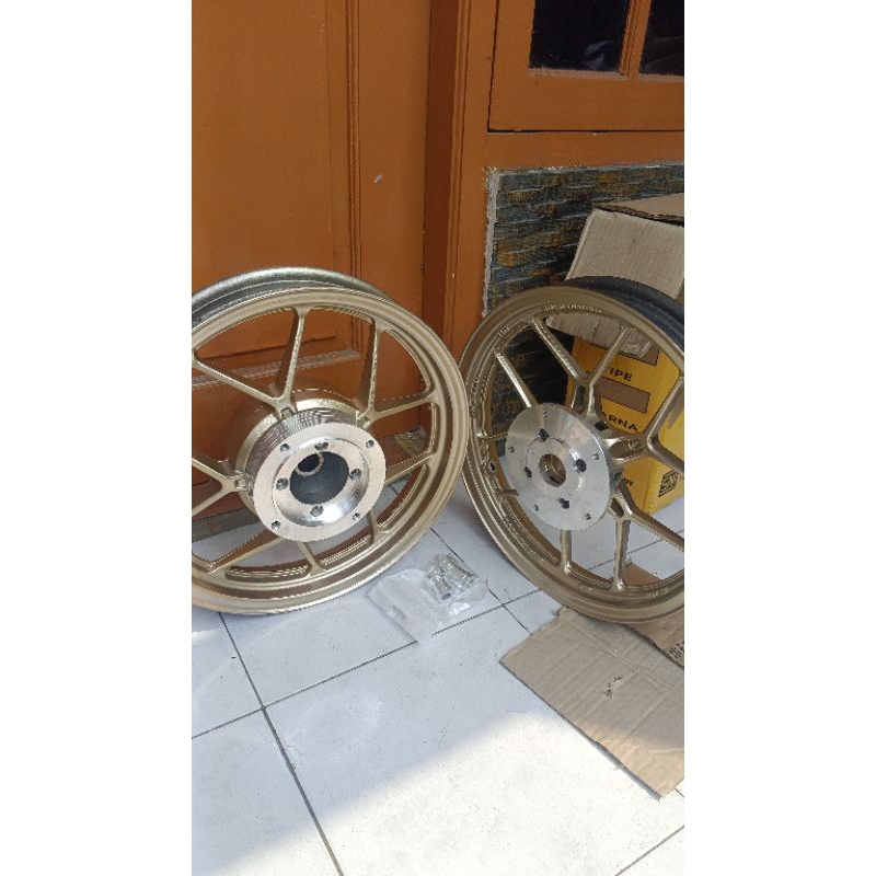 velg adv 150/160 cbs/abs pake velg vario led old