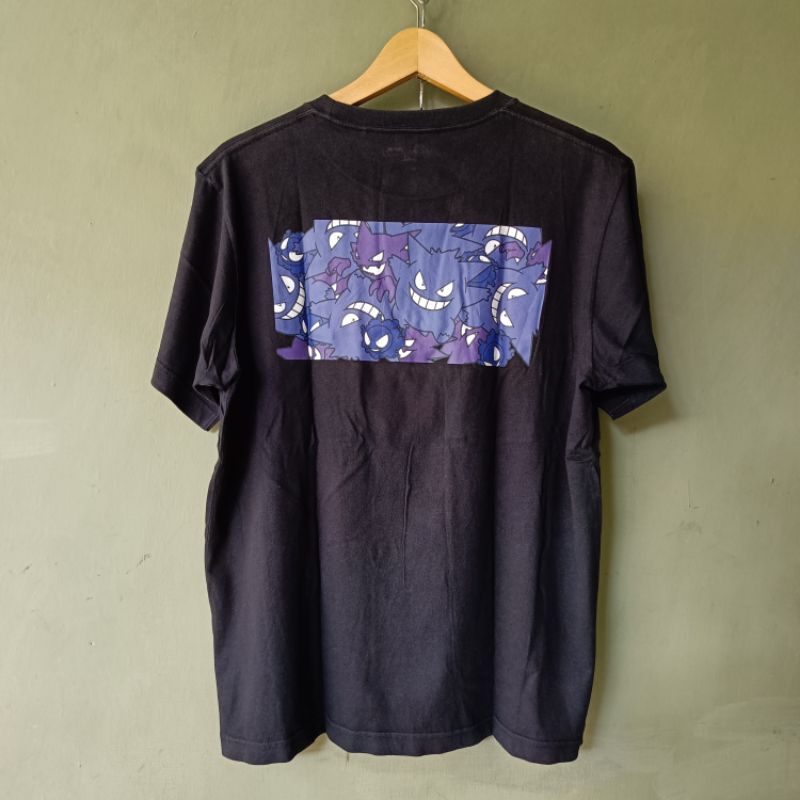 BAJU UNIQLO x POKEMON GENGAR